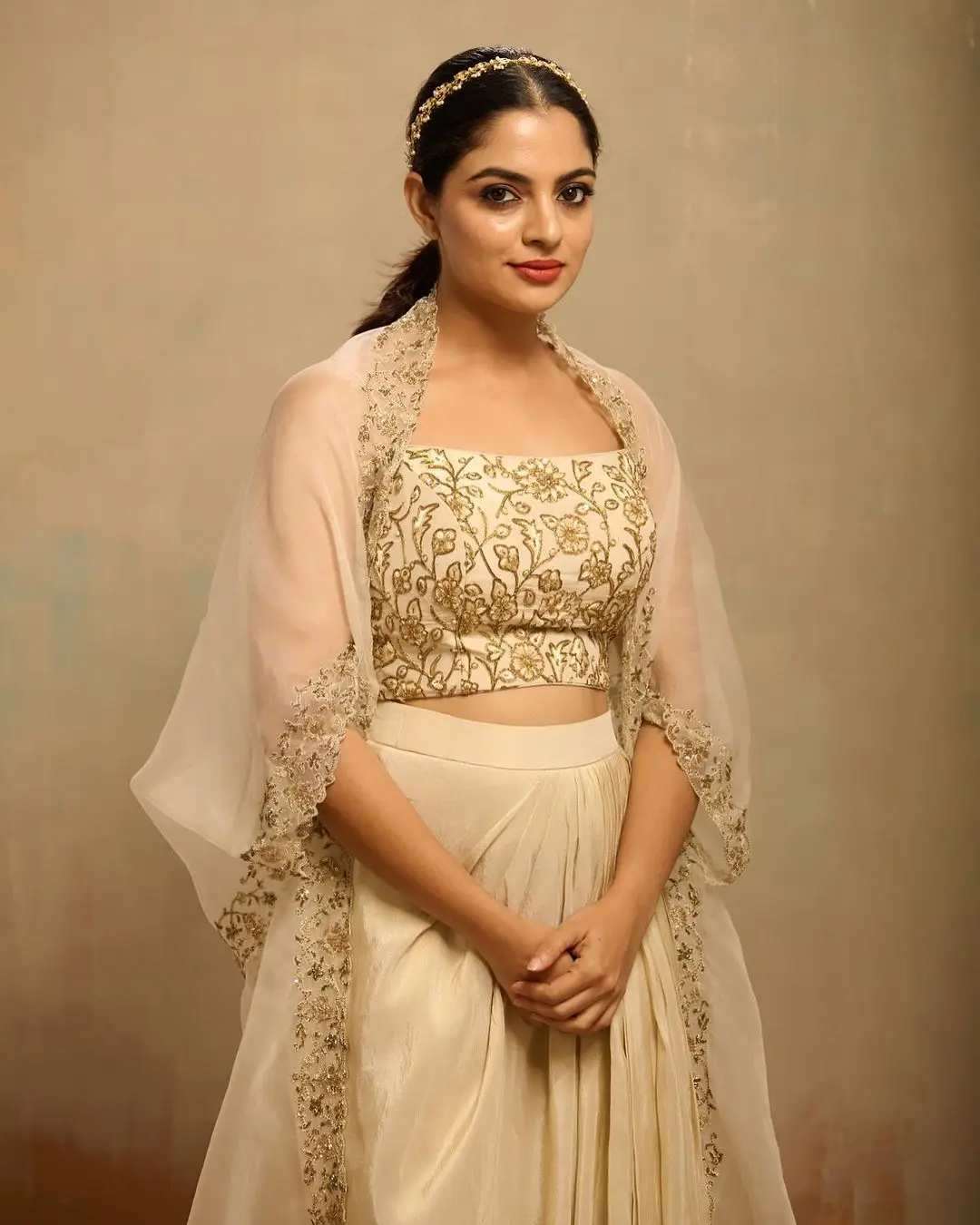 NIKHILA VIMAL STILLS IN WHITE DESIGNER LEHENGA CHOLI VONI